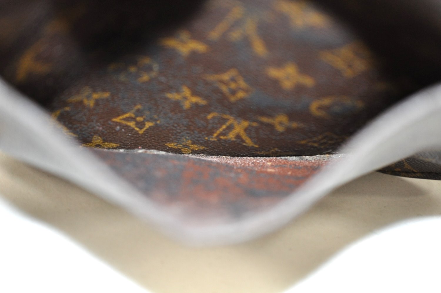 Authentic Louis Vuitton Monogram Saint Cloud GM M51242 Shoulder Cross Bag K9545