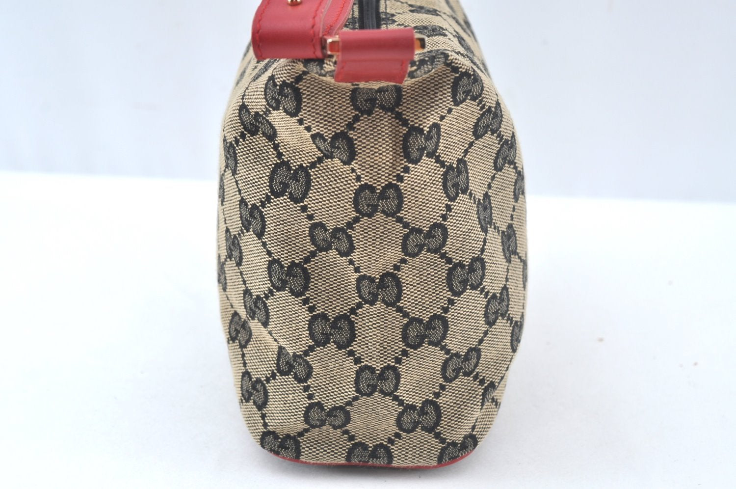 Authentic GUCCI Hand Pouch Purse GG Canvas Leather Black Red Junk K9546