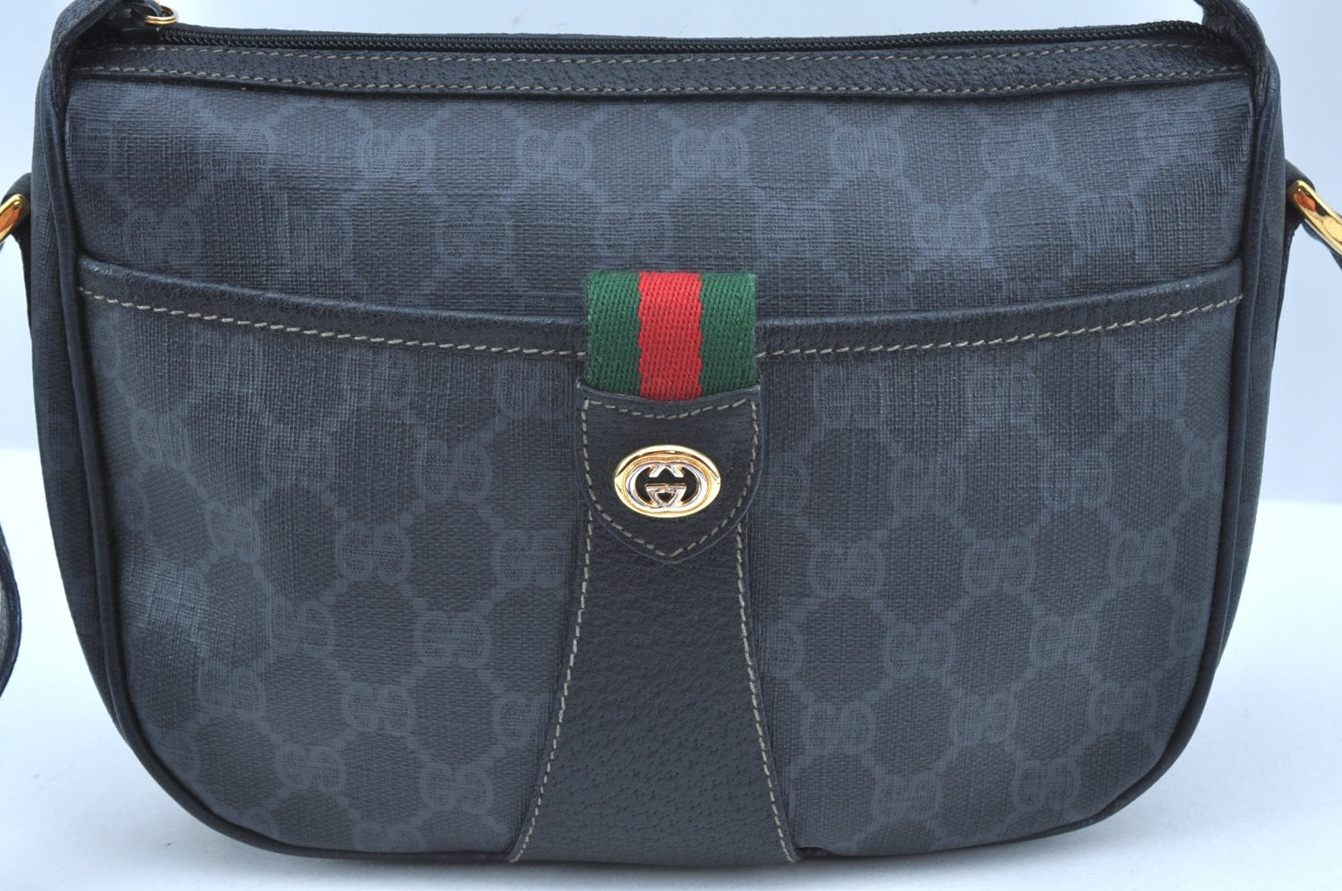 Authentic GUCCI Web Sherry Line Shoulder Cross Bag GG PVC Leather Black K9556
