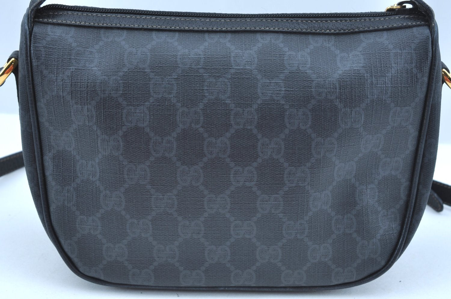 Authentic GUCCI Web Sherry Line Shoulder Cross Bag GG PVC Leather Black K9556