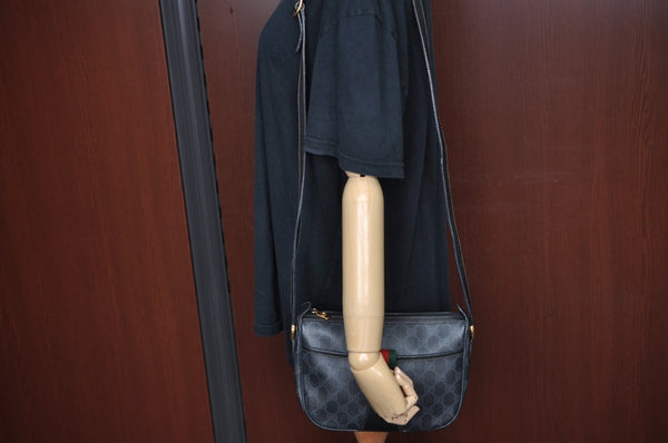 Authentic GUCCI Web Sherry Line Shoulder Cross Bag GG PVC Leather Black K9556