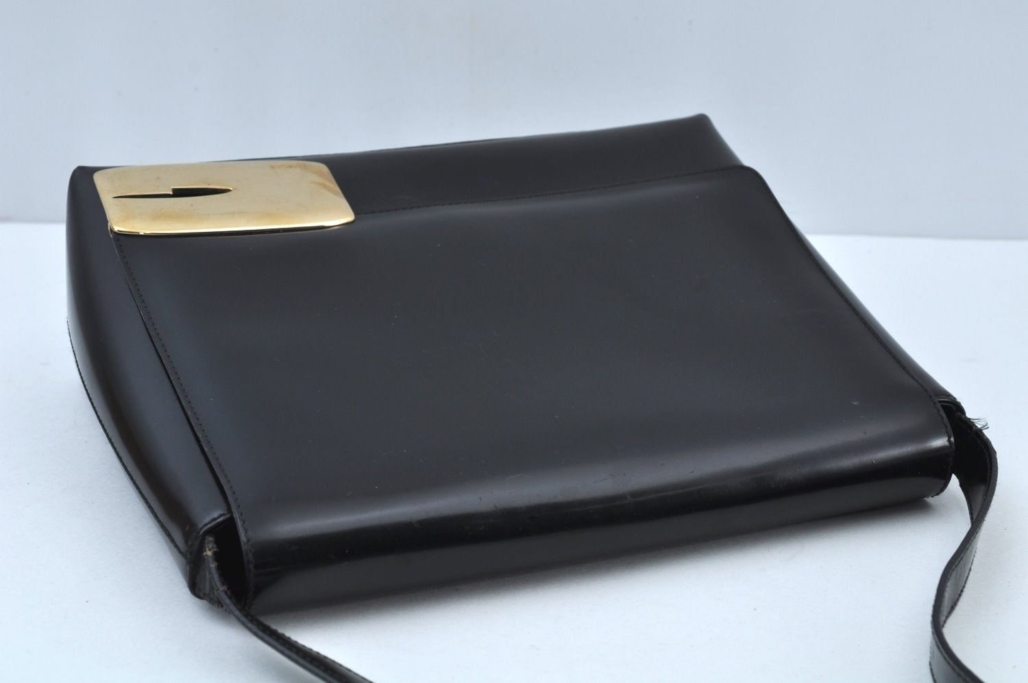 Authentic GUCCI Vintage ShoulderBag Leather Black Junk K9569