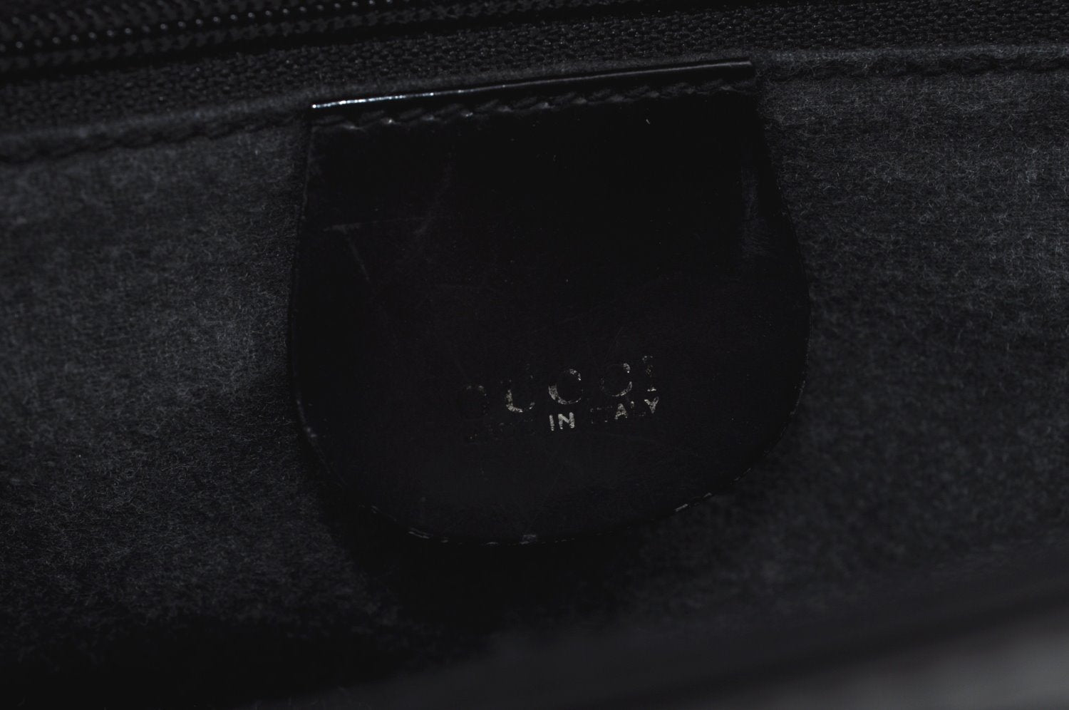 Authentic GUCCI Vintage ShoulderBag Leather Black Junk K9569