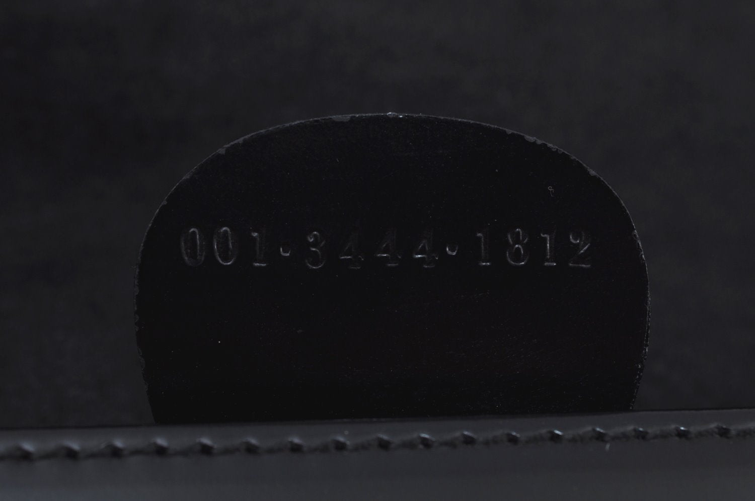 Authentic GUCCI Vintage ShoulderBag Leather Black Junk K9569