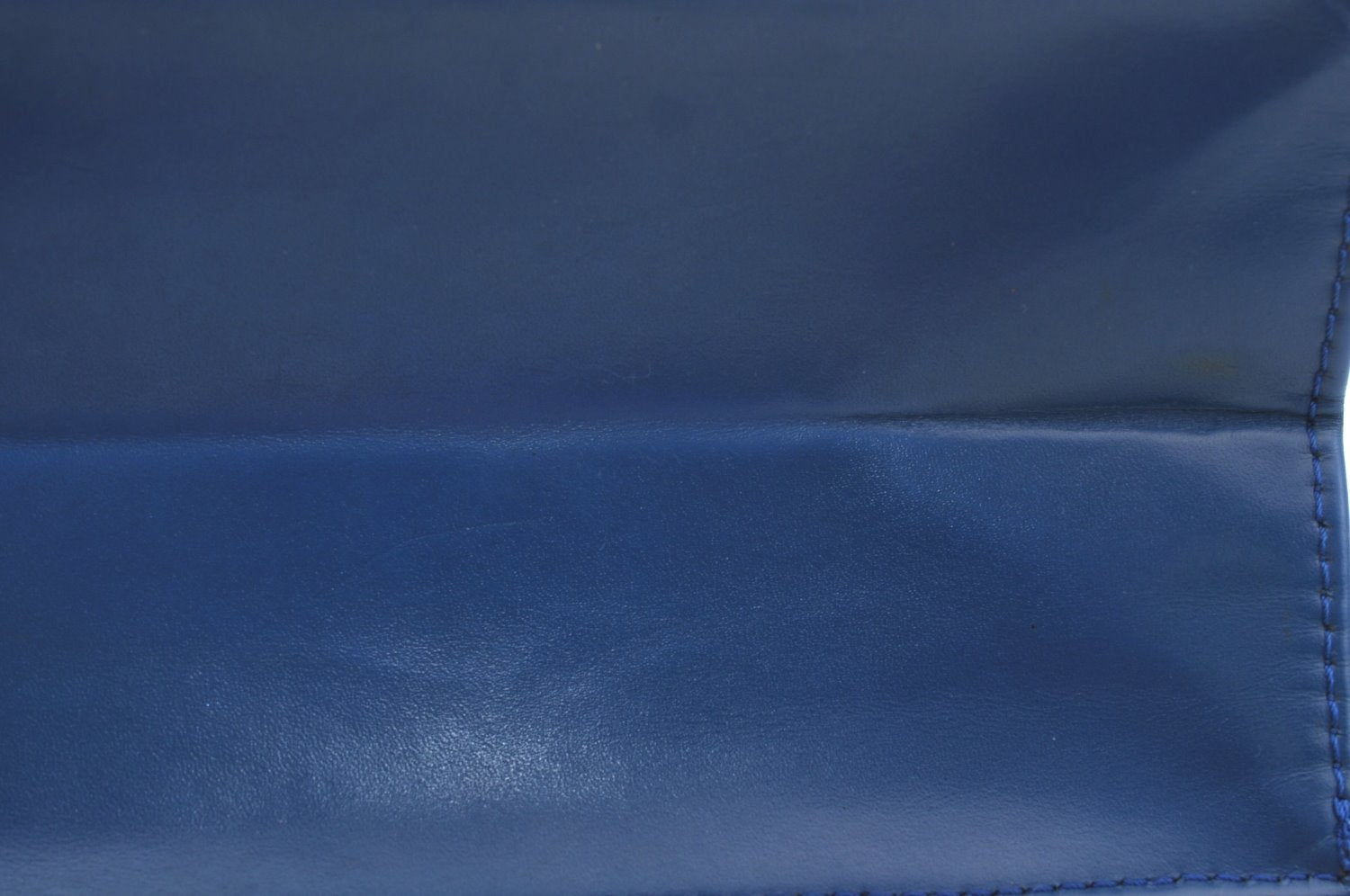 Authentic Louis Vuitton Epi Trousse Crete Clutch Bag Blue M48405 LV Junk K9579