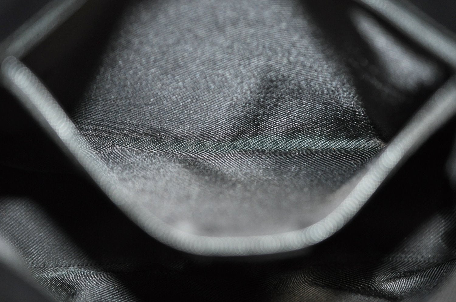 Authentic GUCCI Shoulder Bag GG Canvas Leather Black K9582