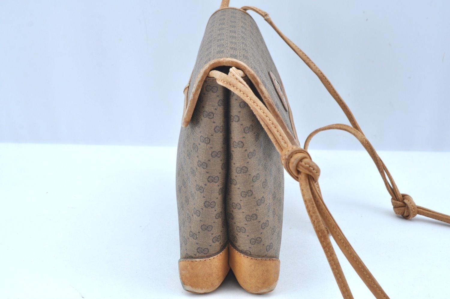 Authentic GUCCI Micro GG PVC Leather Shoulder Cross Body Bag Brown Junk K9590