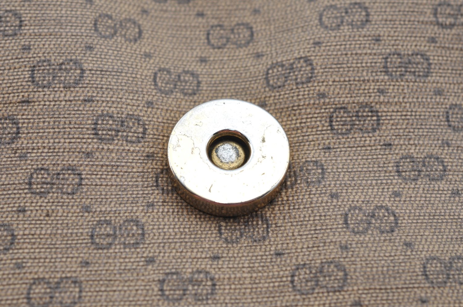 Authentic GUCCI Micro GG PVC Leather Shoulder Cross Body Bag Brown Junk K9590