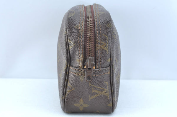 Auth Louis Vuitton Monogram Trousse Toilette 18 Clutch Hand Bag Old Model K9633
