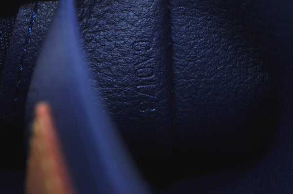 Auth Louis Vuitton Monogram Vernis Pochette Cosmetic Pouch Blue M90052 LV K9634