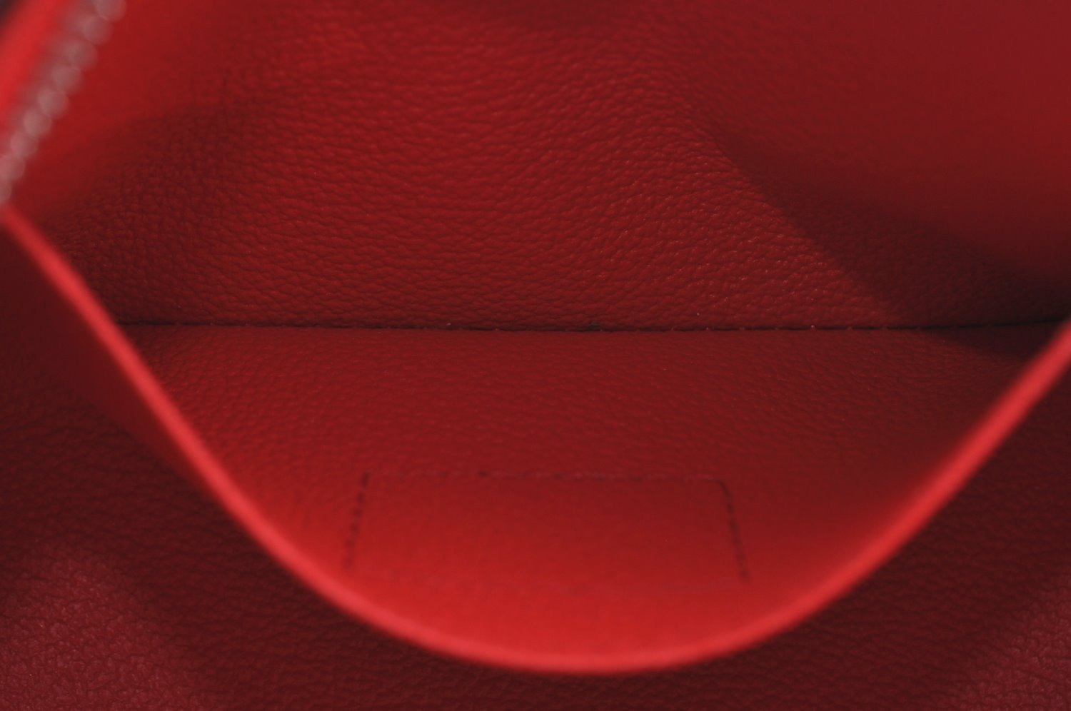 Authentic Louis Vuitton Epi Pochette Cosmetic Pouch Purse Red M41114 LV K9635