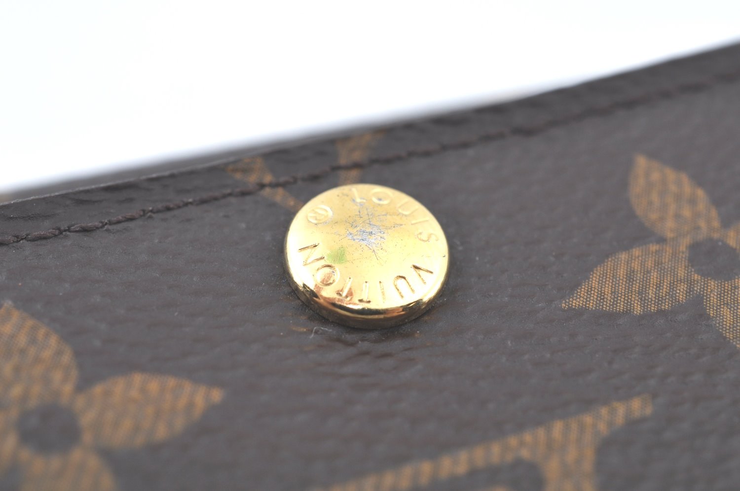 Authentic Louis Vuitton Monogram Multicles 6 Six Hooks Key Case M62630 LV K9641