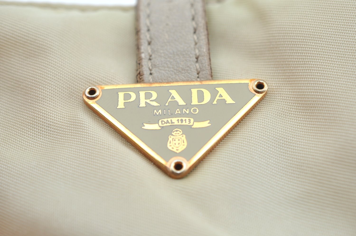 Authentic PRADA Nylon Tessuto Leather Shoulder Bag White K9647