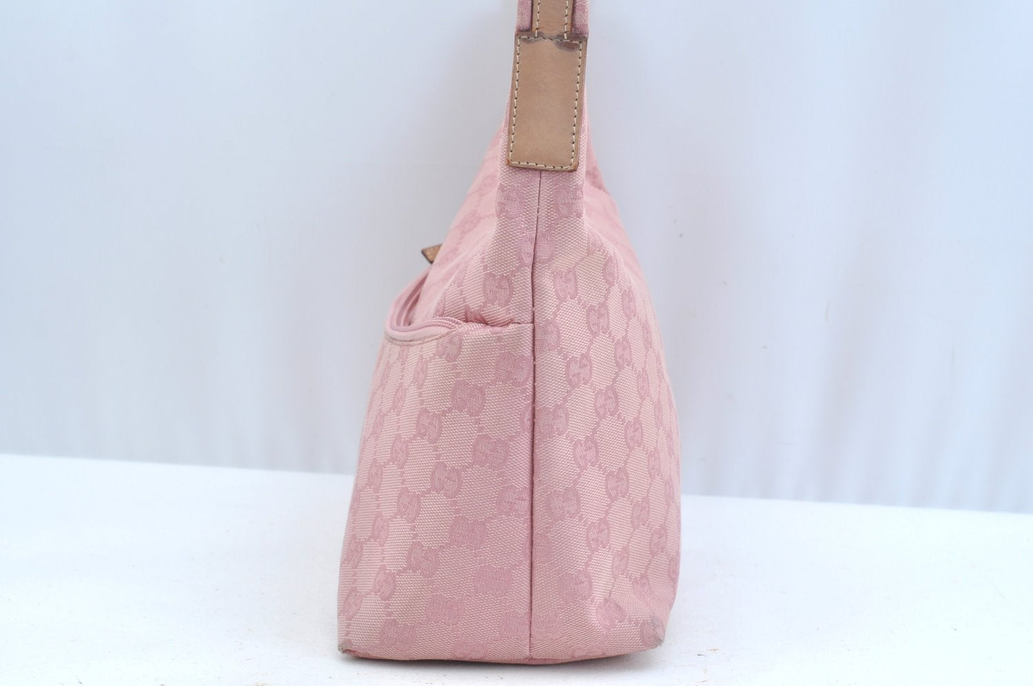 Authentic GUCCI Shoulder Bag GG Canvas Leather Pink K9660