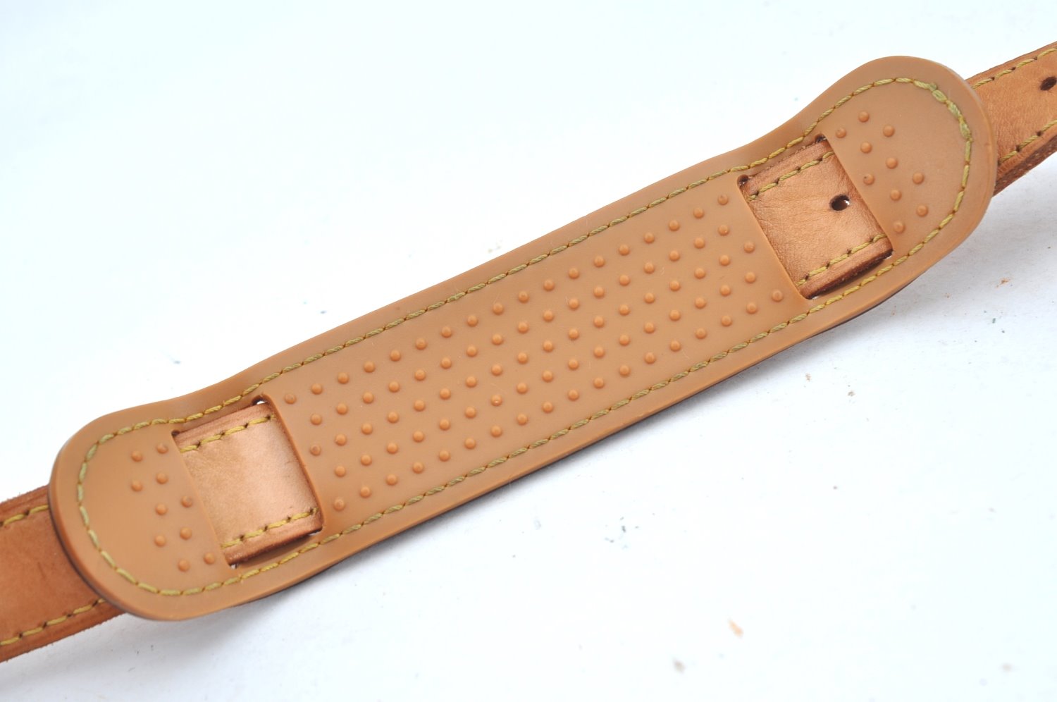 Authentic Louis Vuitton Leather Shoulder Strap Beige 35.8-42.9