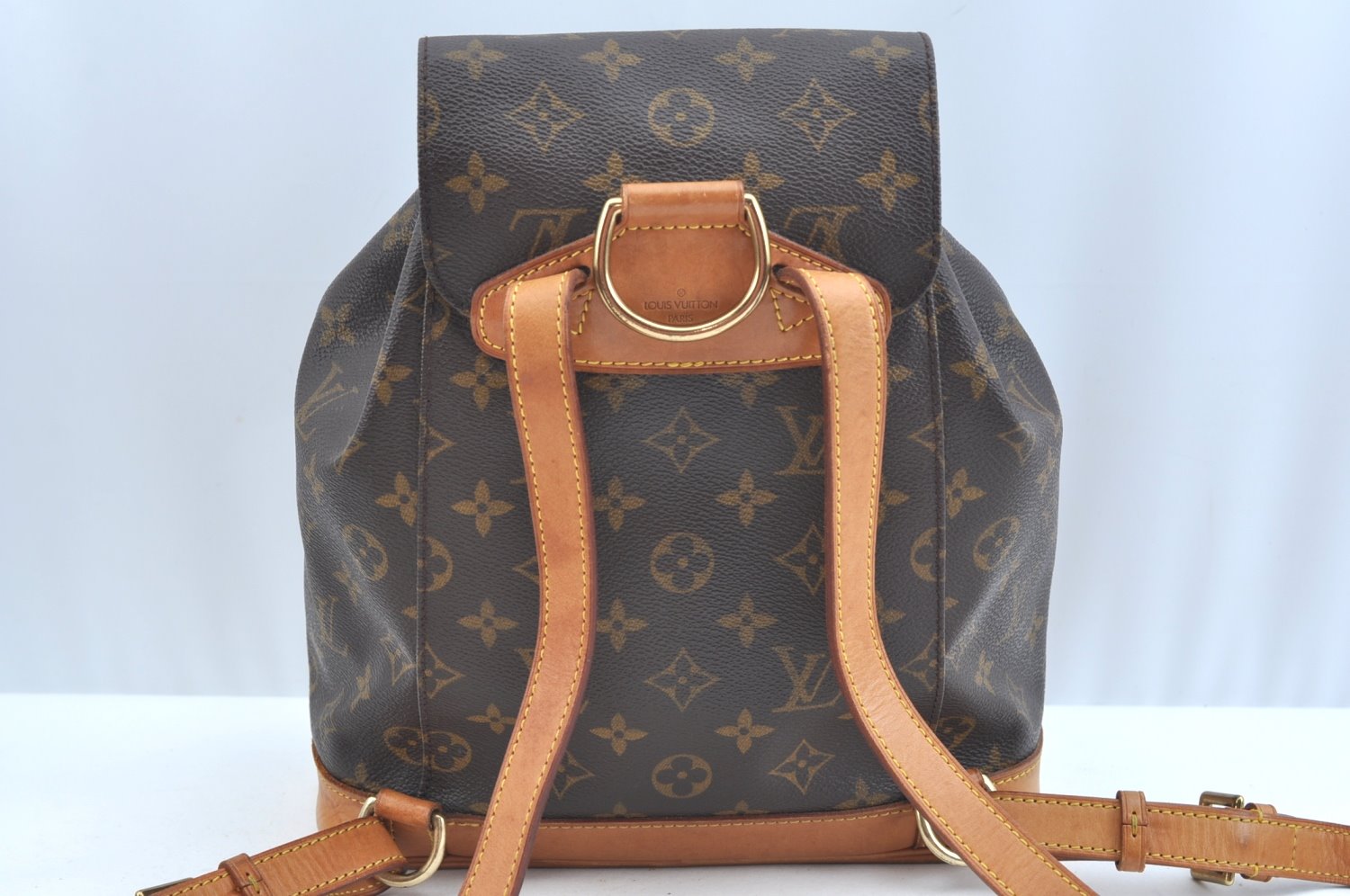 Authentic Louis Vuitton Monogram Montsouris MM Backpack M51136 LV K9669
