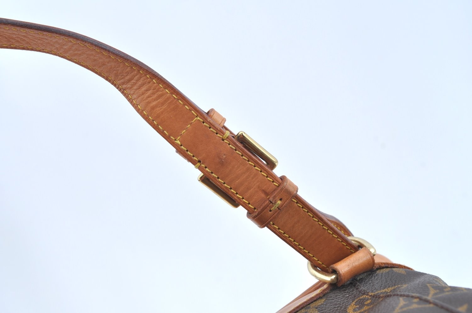 Authentic Louis Vuitton Monogram Montsouris MM Backpack M51136 LV K9669