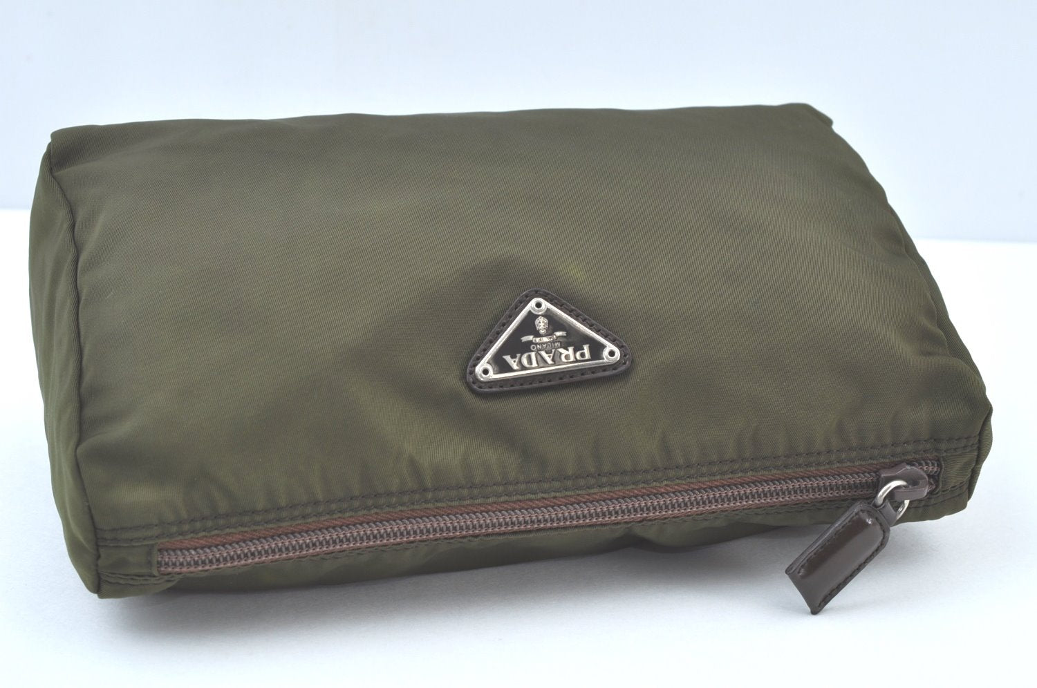 Authentic PRADA Vintage Nylon Tessuto Pouch Purse Green K9677