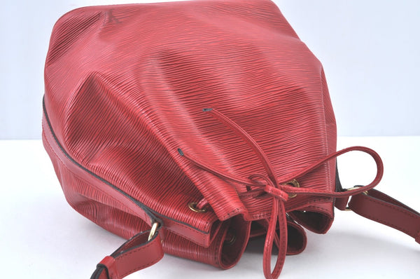 Authentic Louis Vuitton Epi Petit Noe Shoulder Drawstring Bag M44107 Red K9678