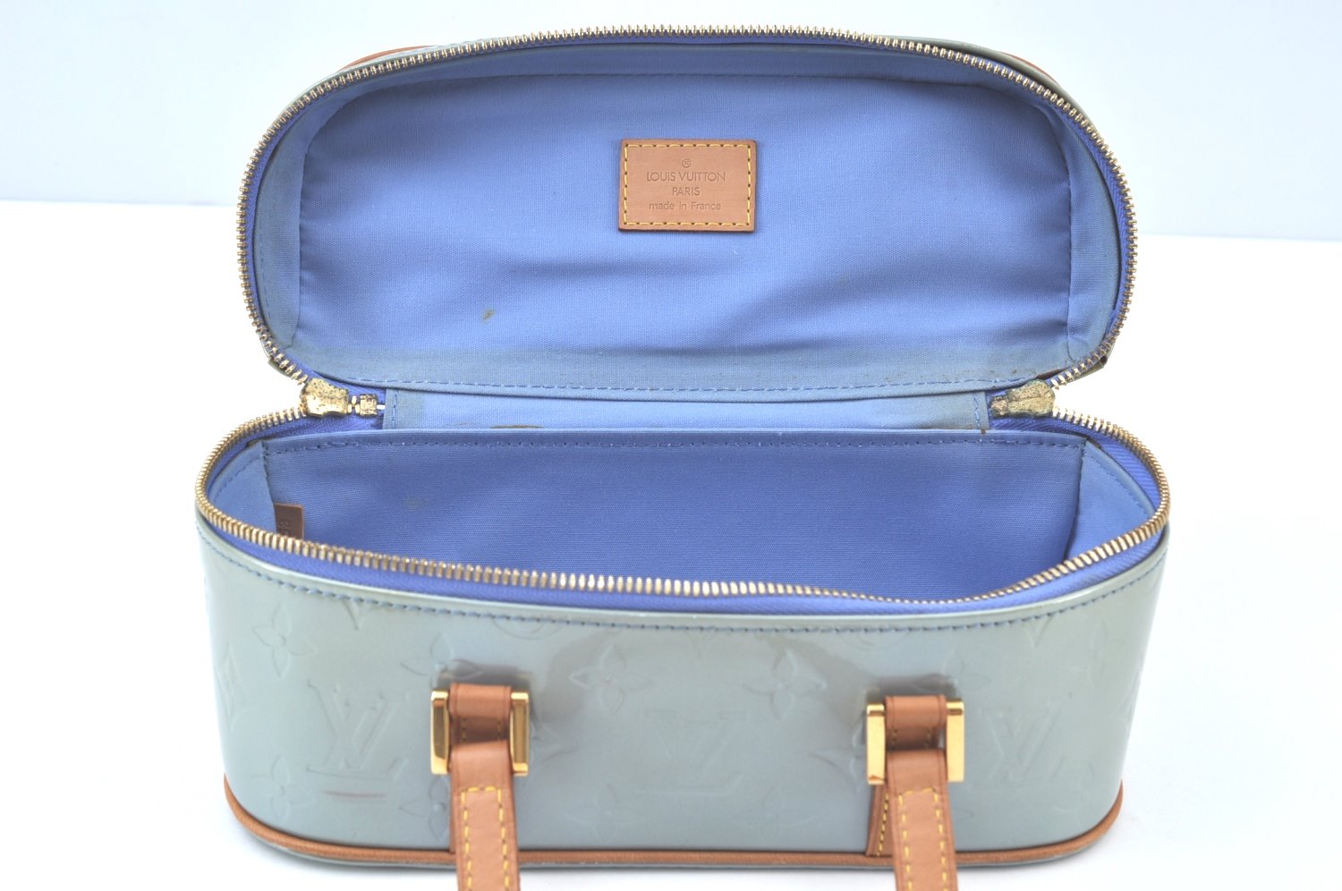 Auth Louis Vuitton Vernis Sullivan Horizontale PM Hand Bag Light Blue LV K9686