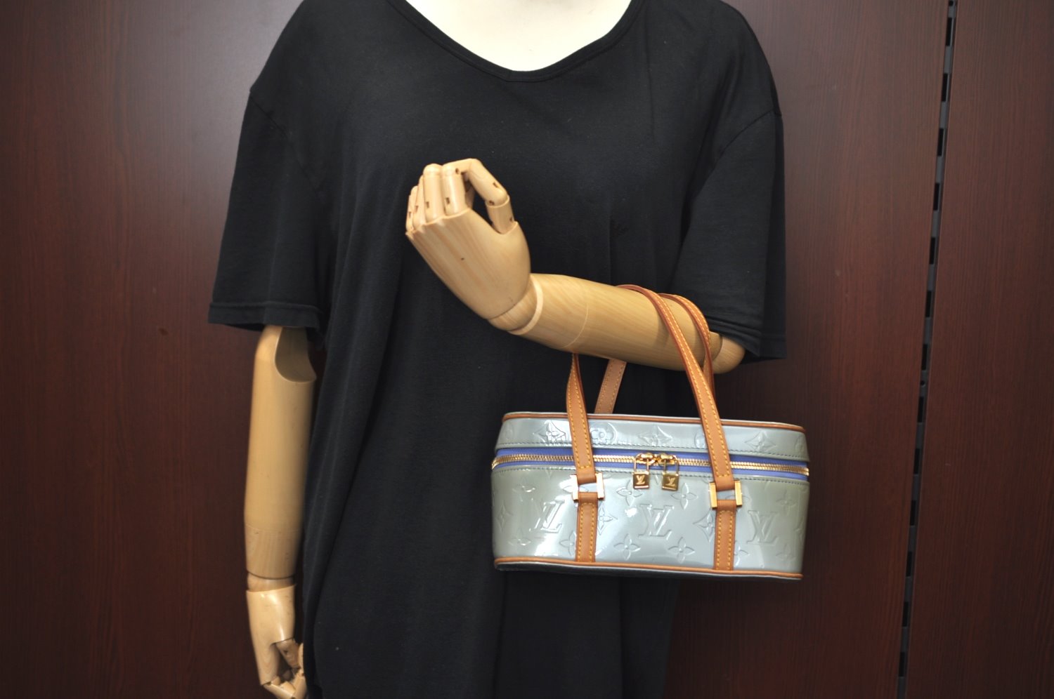 Auth Louis Vuitton Vernis Sullivan Horizontale PM Hand Bag Light Blue LV K9686