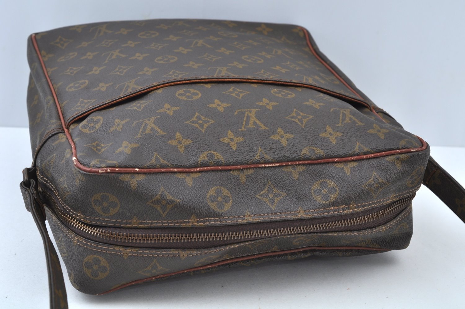 Authentic Louis Vuitton Monogram Marceau Shoulder Cross Body Bag Old Model K9727