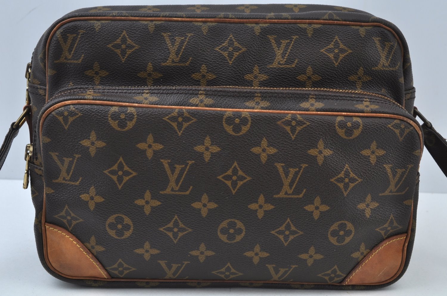 Authentic Louis Vuitton Monogram Nile Shoulder Cross Body Bag M45244 LV K9747