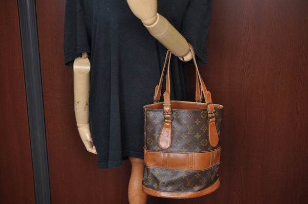 Authentic Louis Vuitton Monogram Bucket PM Shoulder Tote Bag USA Model LV K9764