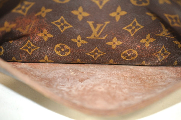 Authentic Louis Vuitton Monogram Compiegne 28 Clutch Hand Bag M51845 LV K9781
