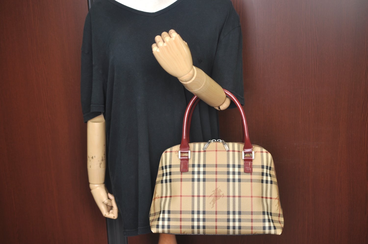 Authentic BURBERRY Vintage Nova Check PVC Leather Hand Bag Beige K9782
