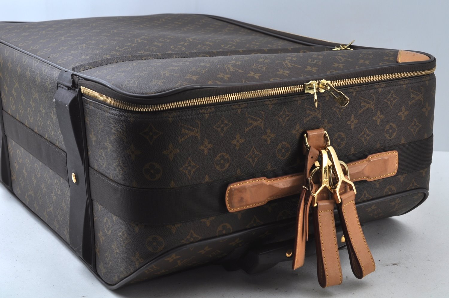 Authentic Louis Vuitton Monogram Pegase 65 Travel Suitcase M23295 LV K9787