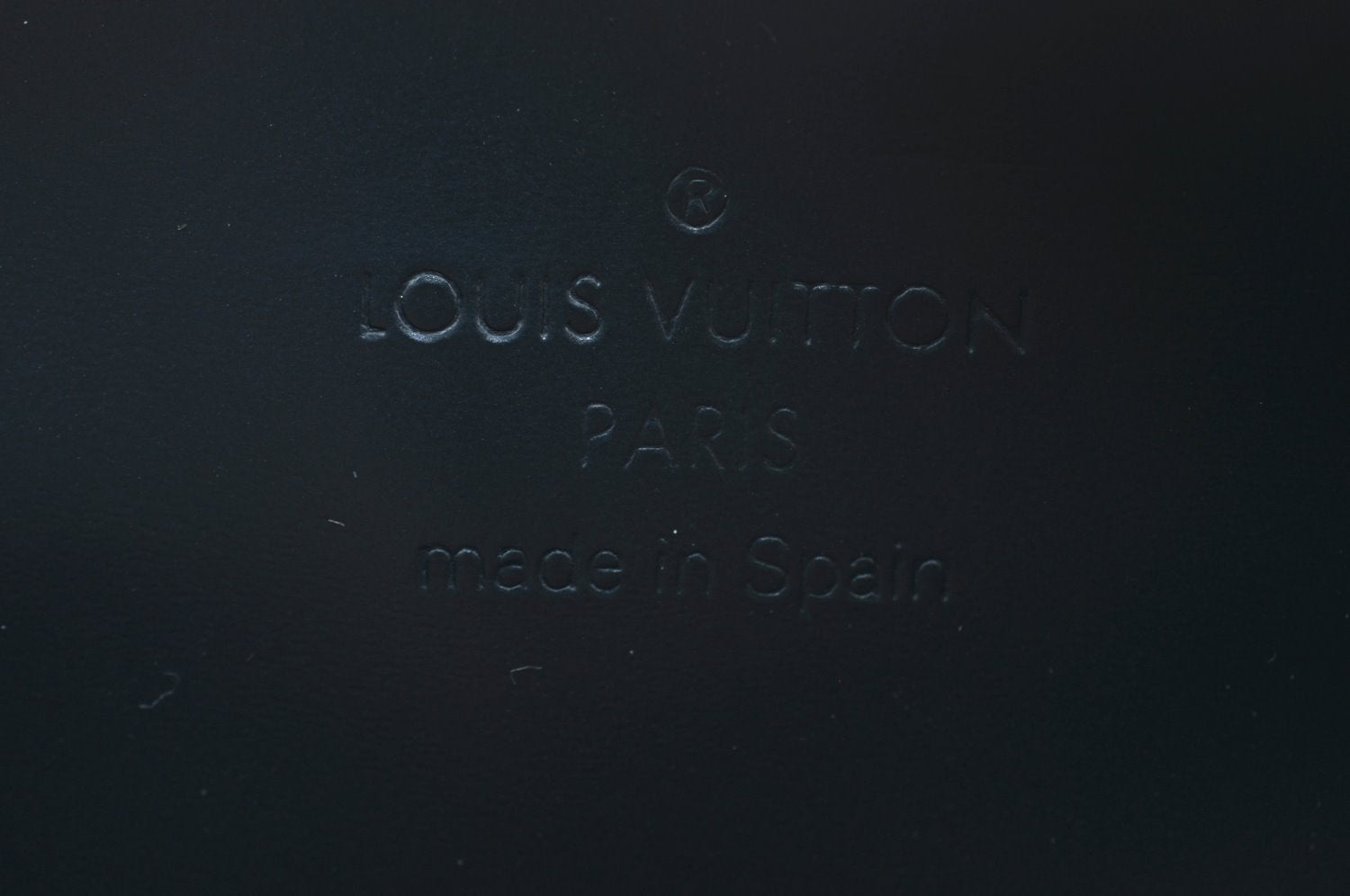 Auth Louis Vuitton Vernis Pochette Cles NM Coin Purse M93665 Dark Green LV K9841