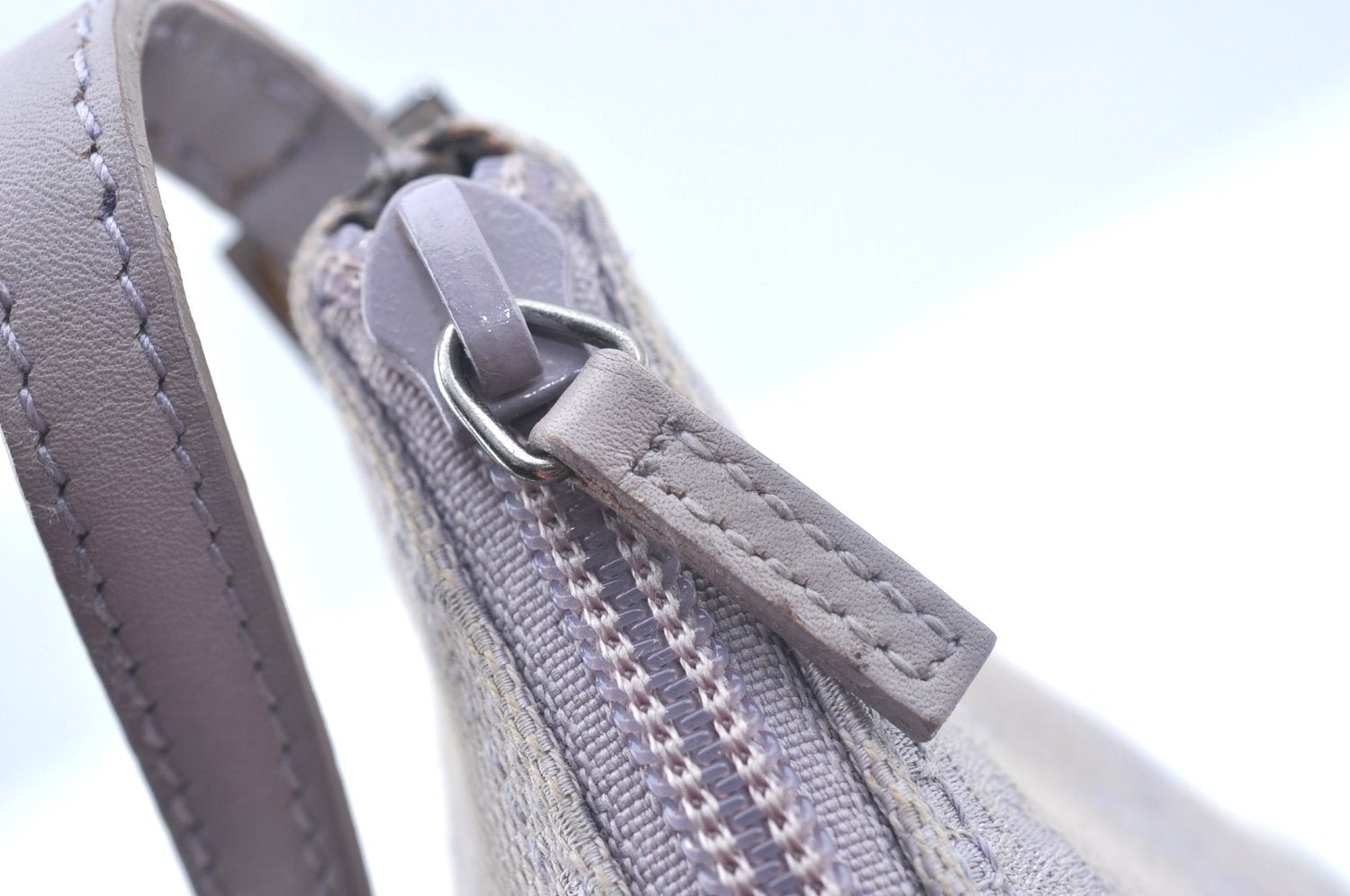 Authentic GUCCI Hand Bag Pouch Purse GG Canvas 07198 Leather Light Purple K9845