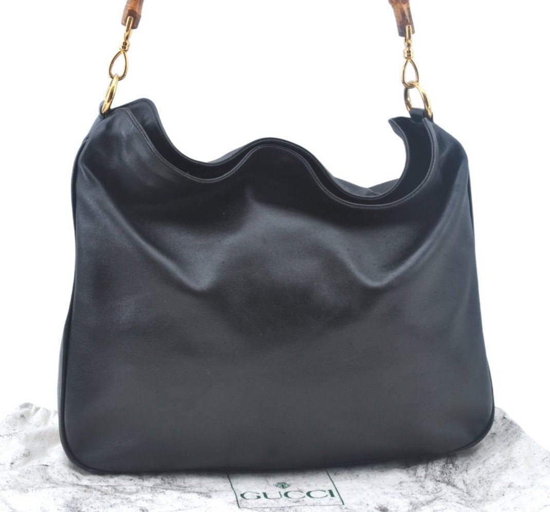 Authentic GUCCI Bamboo Shoulder Bag Leather Black Junk K9856