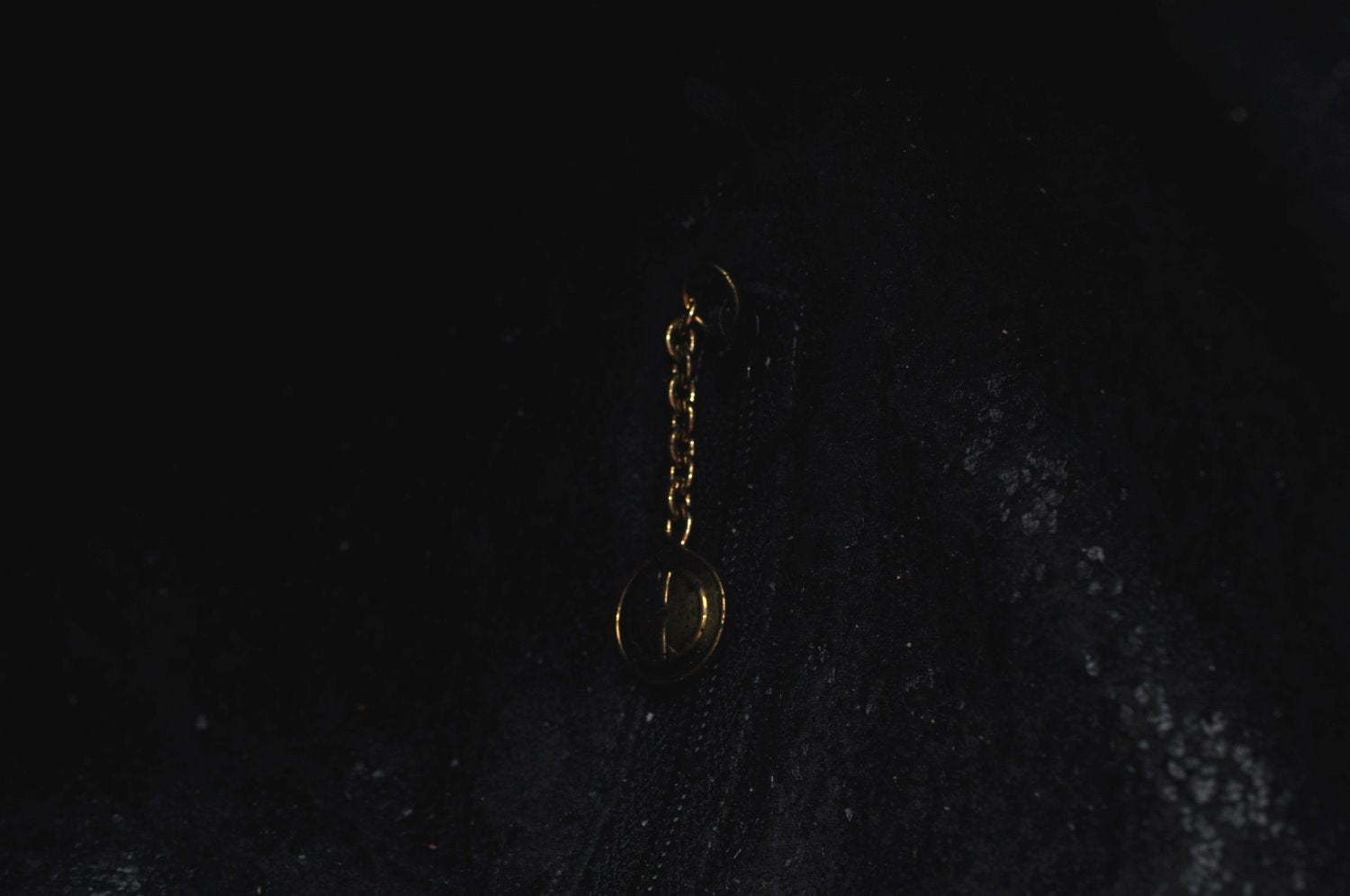 Authentic GUCCI Bamboo Shoulder Bag Leather Black Junk K9856