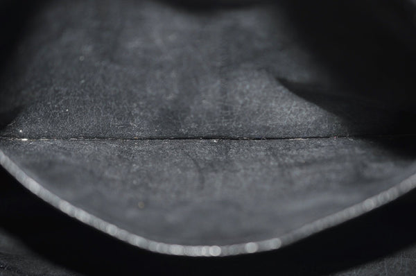 Authentic GIVENCHY Leather Shoulder Cross Body Bag Purse Black K9862