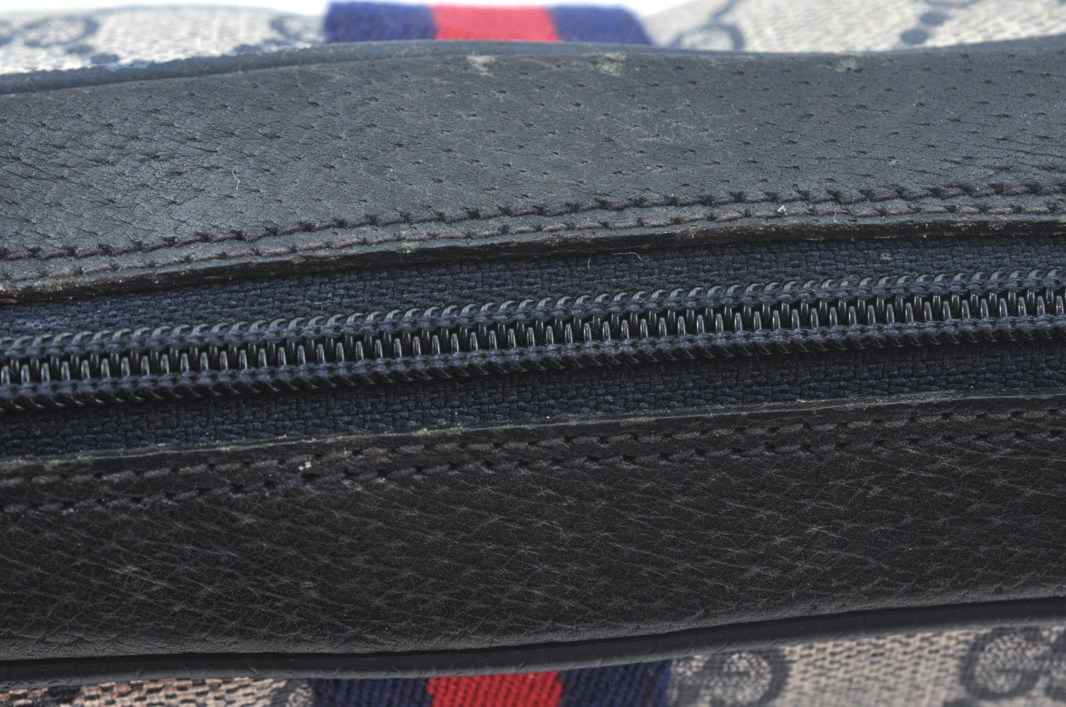 Authentic GUCCI Sherry Line Clutch Hand Bag Purse GG PVC Leather Navy Blue K9877