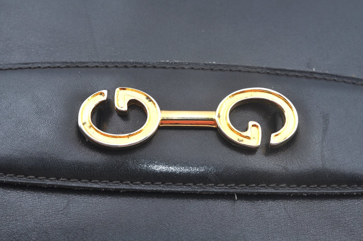 Authentic GUCCI Shoulder Cross Body Bag Purse Leather Black K9900