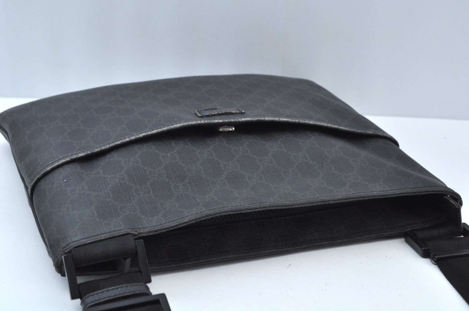 Authentic GUCCI Shoulder Cross Body Bag GG PVC Leather Black K9901