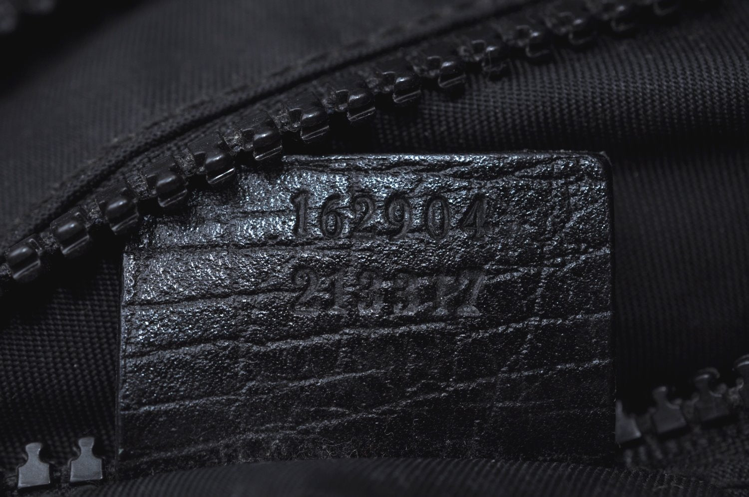 Authentic GUCCI Shoulder Cross Body Bag GG PVC Leather Black K9901