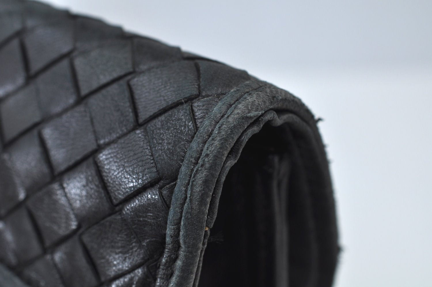 Authentic BOTTEGA VENETA Intrecciato Clutch Hand Bag Leather Black K9914