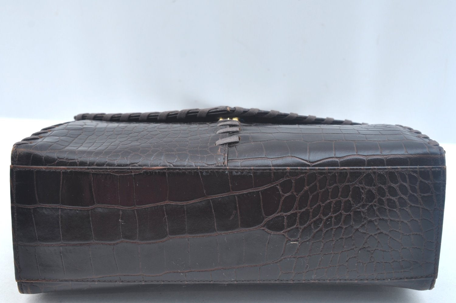 Authentic YVES SAINT LAURENT Vintage Hand Bag Purse Leather Black K9915