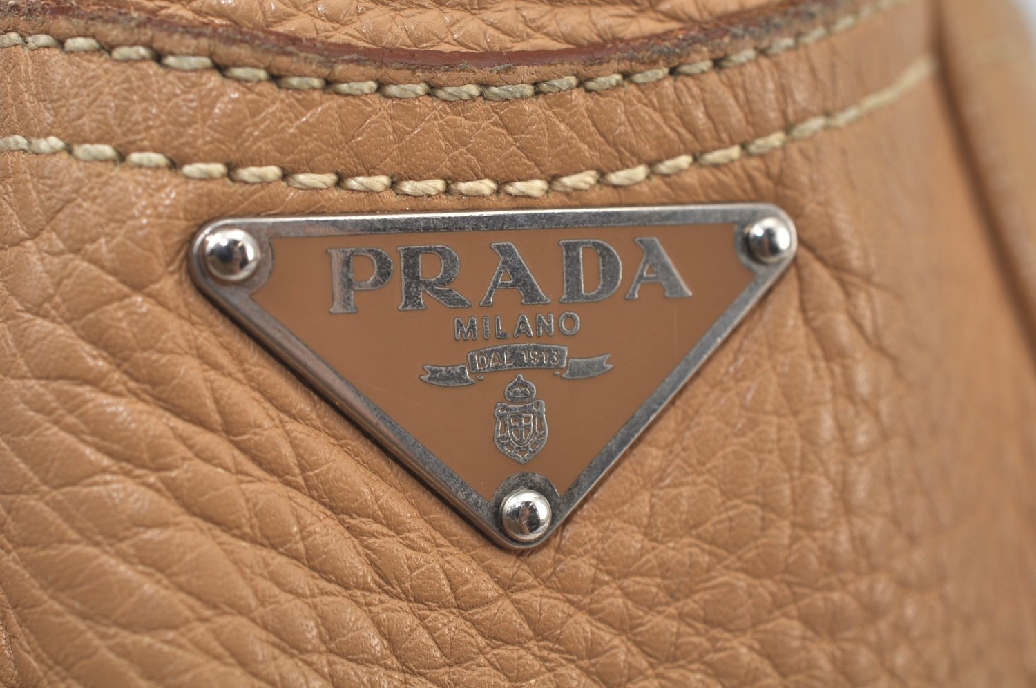 Authentic PRADA Vintage Leather Shoulder Bag Beige K9968