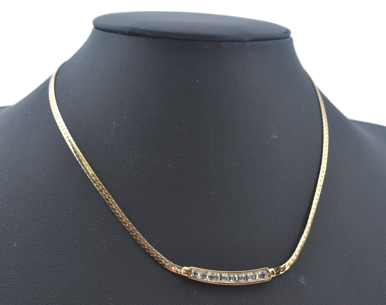 Authentic Christian Dior Gold Tone Chain Pendant Rhinestone Necklace CD K9973