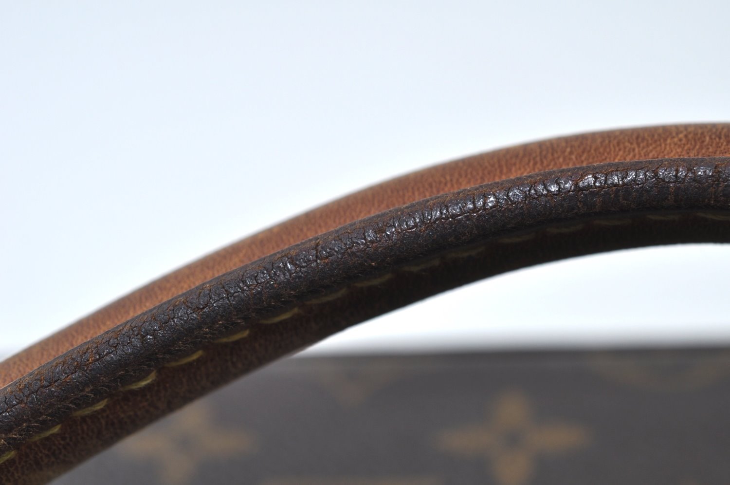 Authentic Louis Vuitton Monogram Looping GM Shoulder Bag M51145 LV K9977