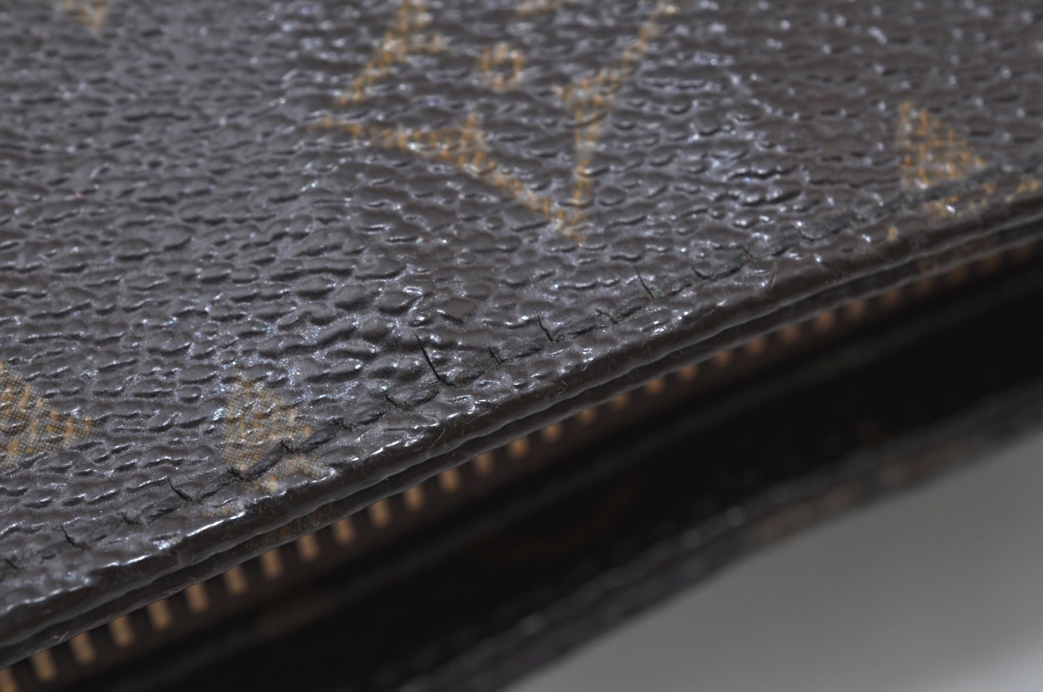 Authentic Louis Vuitton Monogram Looping GM Shoulder Bag M51145 LV K9977