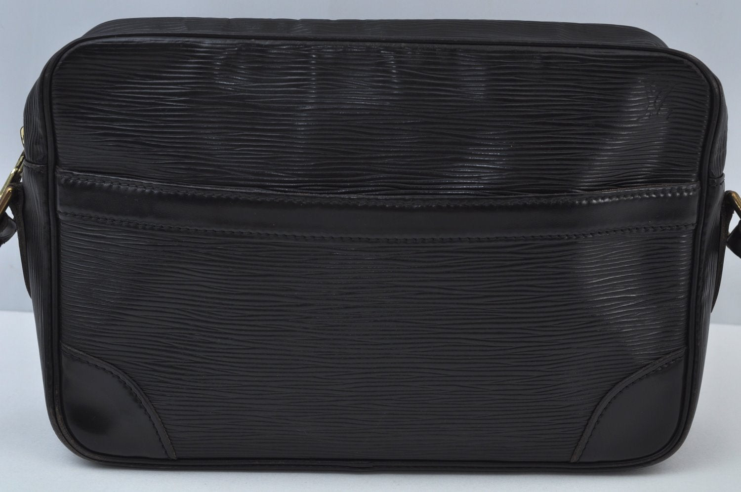Auth Louis Vuitton Epi Trocadero 27 Shoulder Cross Bag Black M52302 LV K9978