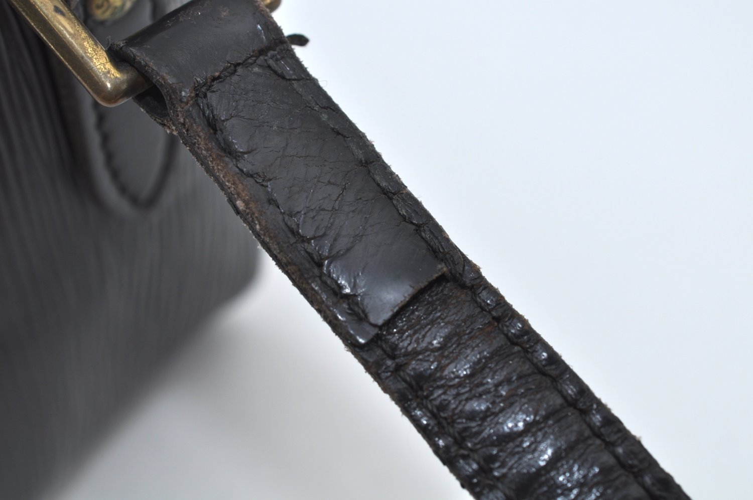 Auth Louis Vuitton Epi Trocadero 27 Shoulder Cross Bag Black M52302 LV K9978