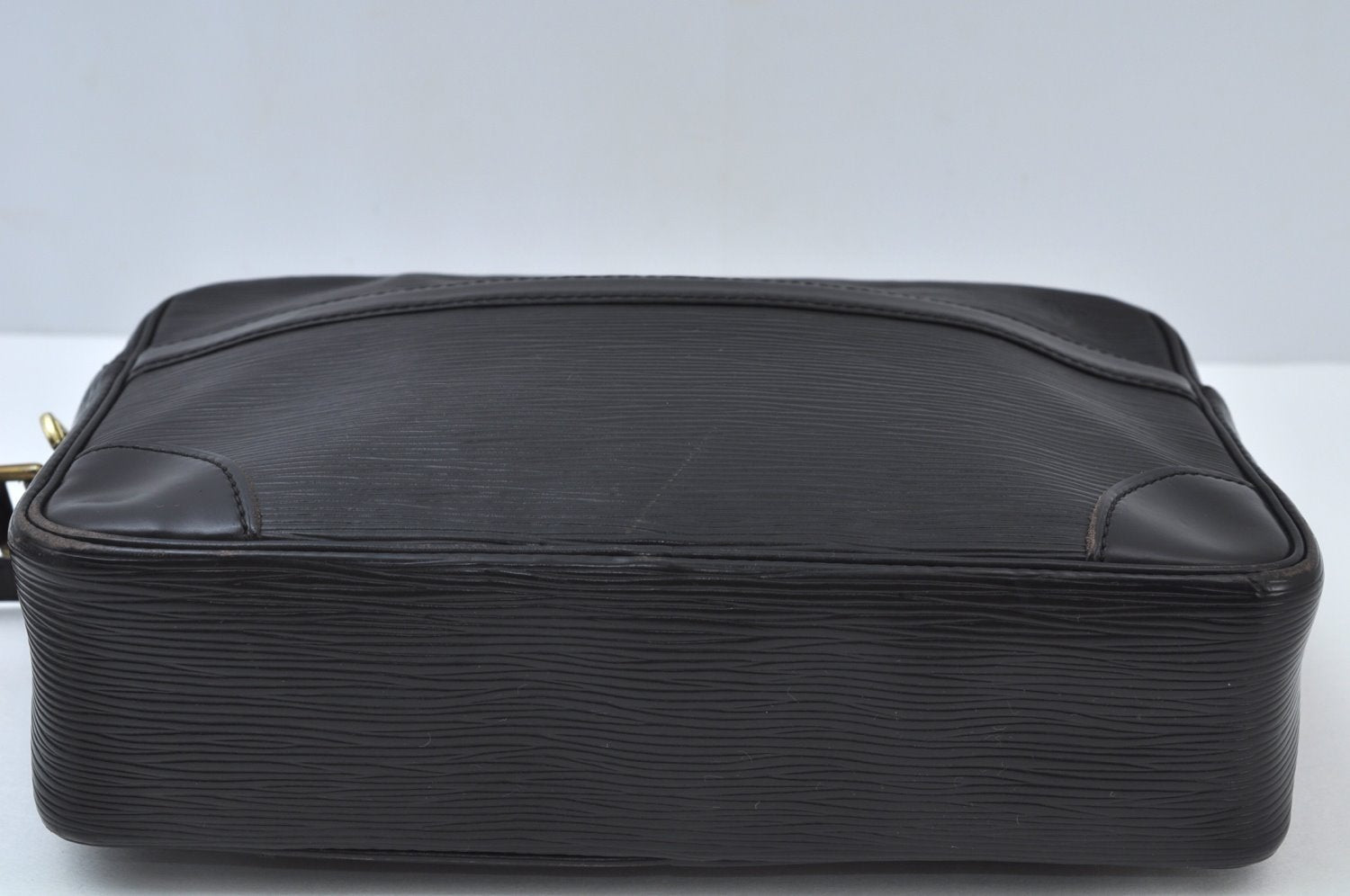 Auth Louis Vuitton Epi Trocadero 27 Shoulder Cross Bag Black M52302 LV K9978