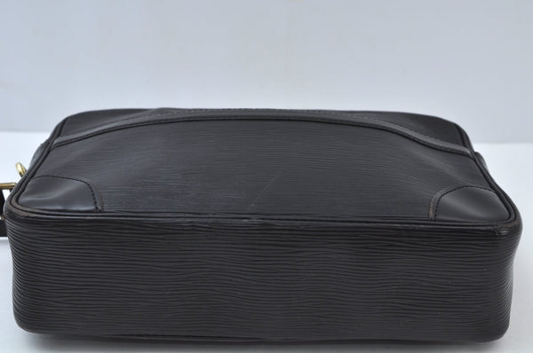 Auth Louis Vuitton Epi Trocadero 27 Shoulder Cross Bag Black M52302 LV K9978